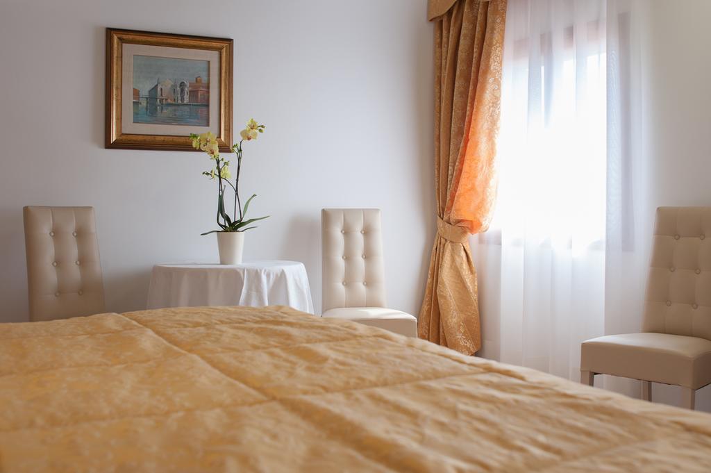 Bed and Breakfast Ca' Cappellis à Venise Extérieur photo
